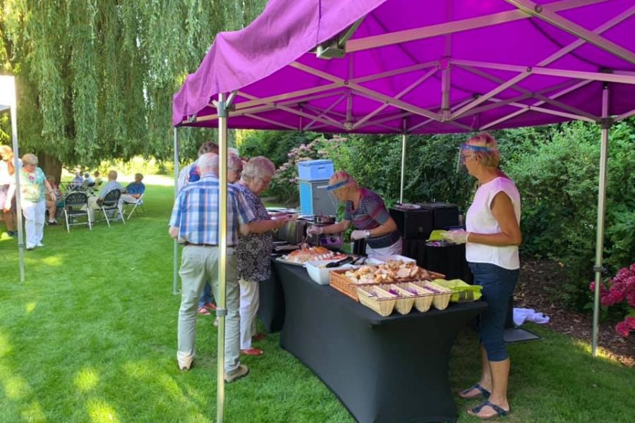 Gezellig eten met Paddock aan de deur